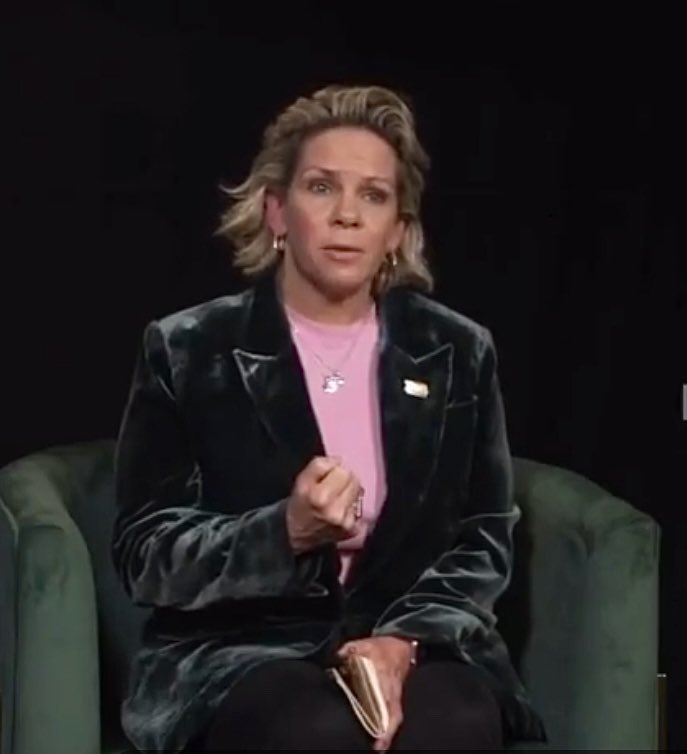 vanderwhat tweet media