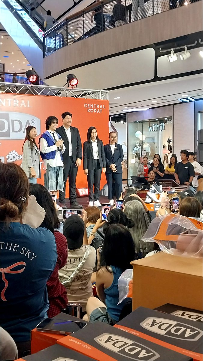 ขอบคุณผู้ใหญ่ใจดีทุกท่านค่า💙🙏
LETS WALK TOGETHER WITH BUILD
#ADDA2024xBuild