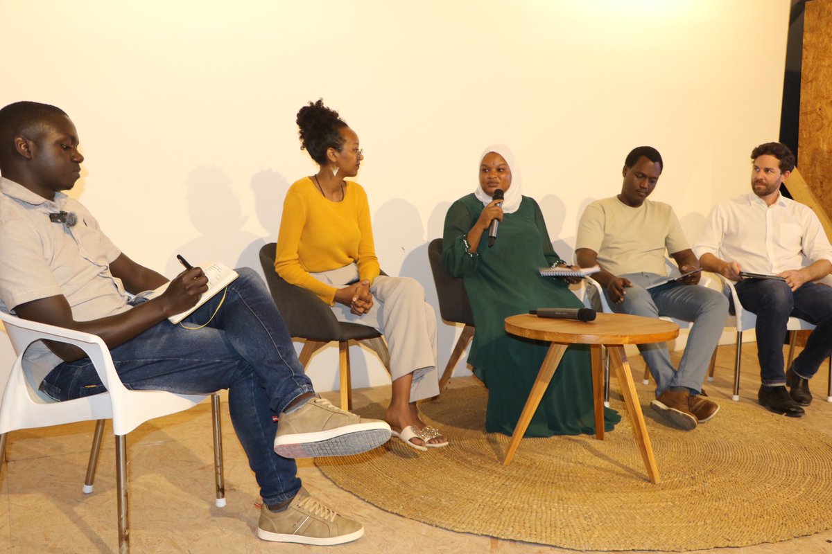 Was great discussing the importance of a network of urban labs across the continent sharing &amp; disseminating success stories! 

We had Hafisa (<a href="/UrbanActionLab/">Urban Action Lab</a> from <a href="/Makerere/">Makerere University</a>), Albert (IHSS from <a href="/aru_university/">Ardhi University</a>), Mehdinat (<a href="/TheUrbanCenter/">የከተማ ማዕከል</a>), Emmanuel (<a href="/UNHABITAT/">UN-Habitat</a>), &amp; <a href="/AfricaUrbanLab/">Africa Urban Lab</a>