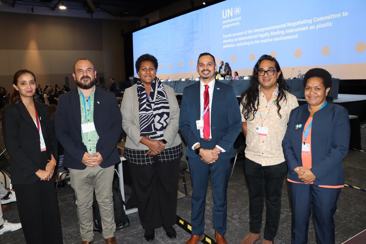 SprepChannel's tweet photo. Fiji has joined the High Ambition Coalition #HAC to End Plastic Pollution, becoming its 67th member. Fiji’s membership comes at a critical time as the final session of the #plasticstreaty negotiations begins on November 25 in Busan, Korea.
Read more: https://t.co/3XZRs0TDIV https://t.co/csXmw9ibwS