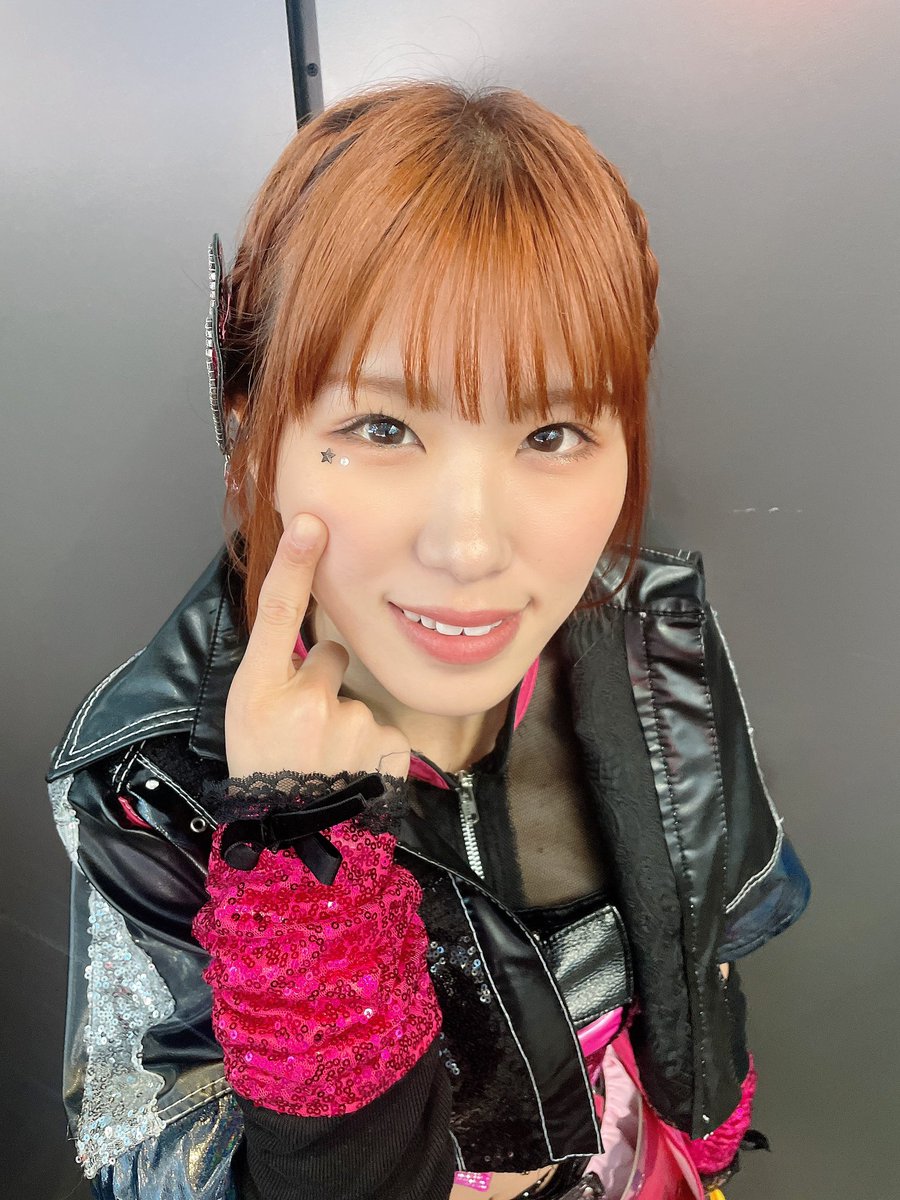 hinatacoharuuu's tweet photo. TOKYO FASHION CROSSING2024
仮面女子ライブありがとうございました！！

DEAR☆PAINを披露させていただきました☺️
たくさんの方に見てもらえて嬉しかったです！！
ありがとうございます！！！

いがともちゃん、せりちゃんのランウェイかっこよすぎた✨️ https://t.co/38RtYkGySN