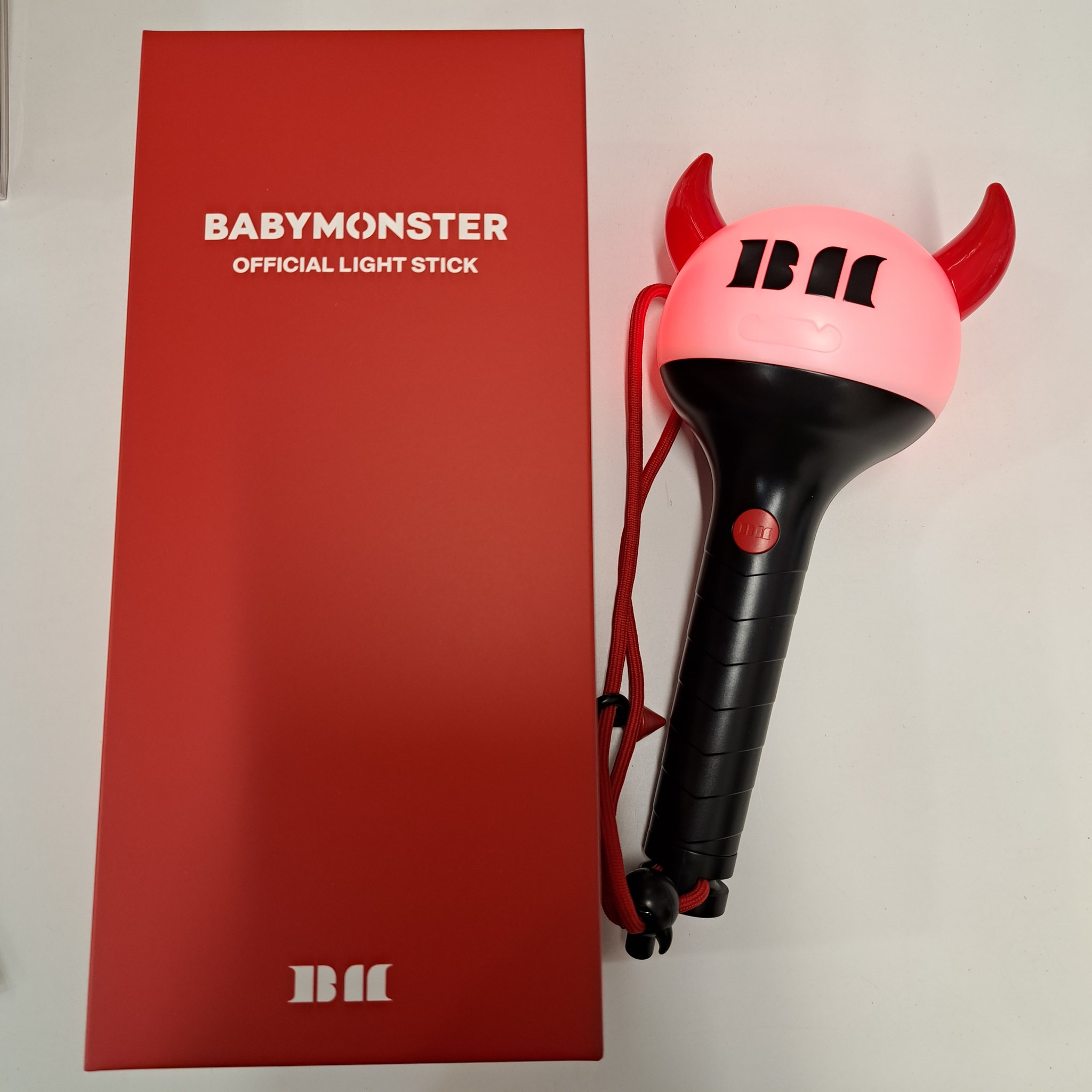 BABYMONSTER ペンライト トレカ 短 パリタ 売買された BABYMONSTER ペンライト トレカ 短 パリタ 売買された