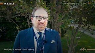 "Nel settore #farmaceutico, la perdita di leadership nell’innovazione rispetto a Paesi come la #Cina è preoccupante. Servono politiche che attraggano #investimenti." ​
 ​
Guarda l'intervista: ow.ly/mztf50U73Rb
  ​
Umberto Comberiati <a href="/Teva_IT/">Teva Italia</a>
 ​
#Cernobbio2024  ​
#TEHA