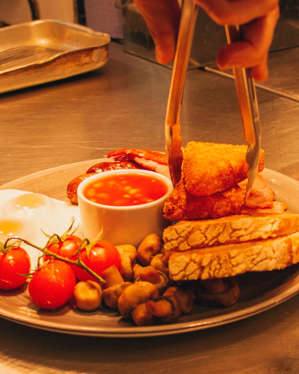 Weekend ready! 🍽️😍 Treat yourself this weekend with fresh and delicious food from our Kitchen 😊

#Foodie #TreatYourself #FreshFood #WeekendEats #FoodLovers #WhatsOnBristol #WhatsOnBath #Farleigh #Saltford