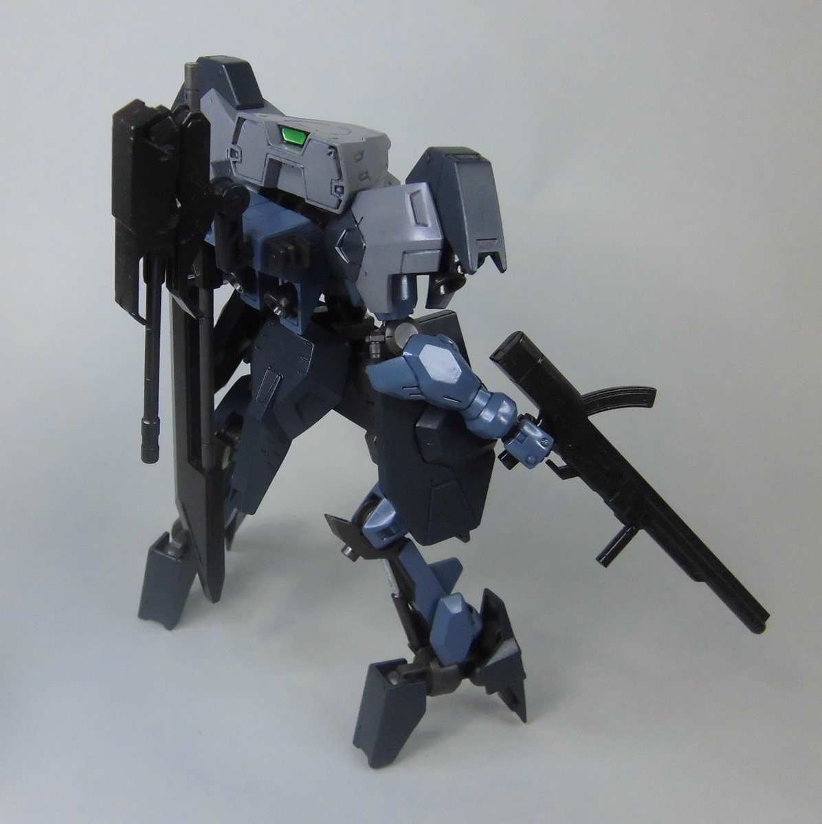yats_5115's tweet photo. 『IPP-66305 ユーゴー』
我が家のマウンテンサイクルより発掘し、制作しました。
武装は鉄血MSOPセットを使用。
#HGIBO #GDMイースト #筆塗り https://t.co/cWyOW57HCz