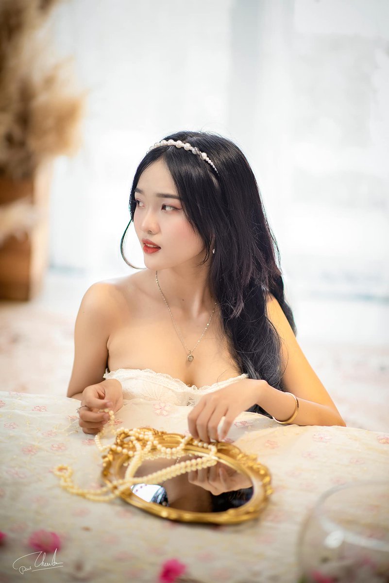 Chúc ước mơ của bạn trở thành hiện thực với một chút may mắn. Tôi biết ơn những hiểu biết sâu sắc mà bạn đã chia sẻ. Roman Head