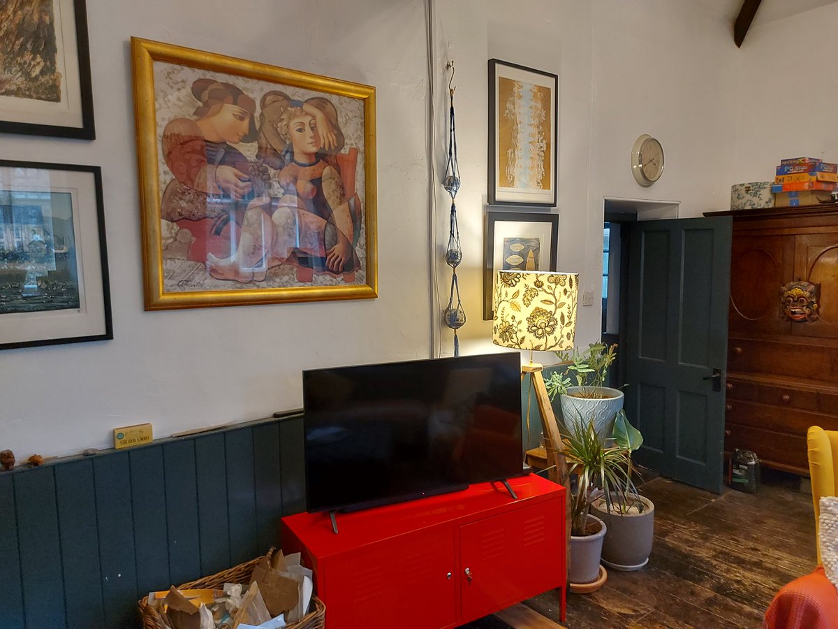 barnowlbothy's tweet photo. Our whisky barrel lamps hold such a rich history too — crafted from wood harvested from a  150 years tree and the oak barrel used in the whisky industry for 50 years before finding new life as a lamp. 
It's amazing to see how seamlessly these lamps fit into home! https://t.co/qAa1S0xIwN