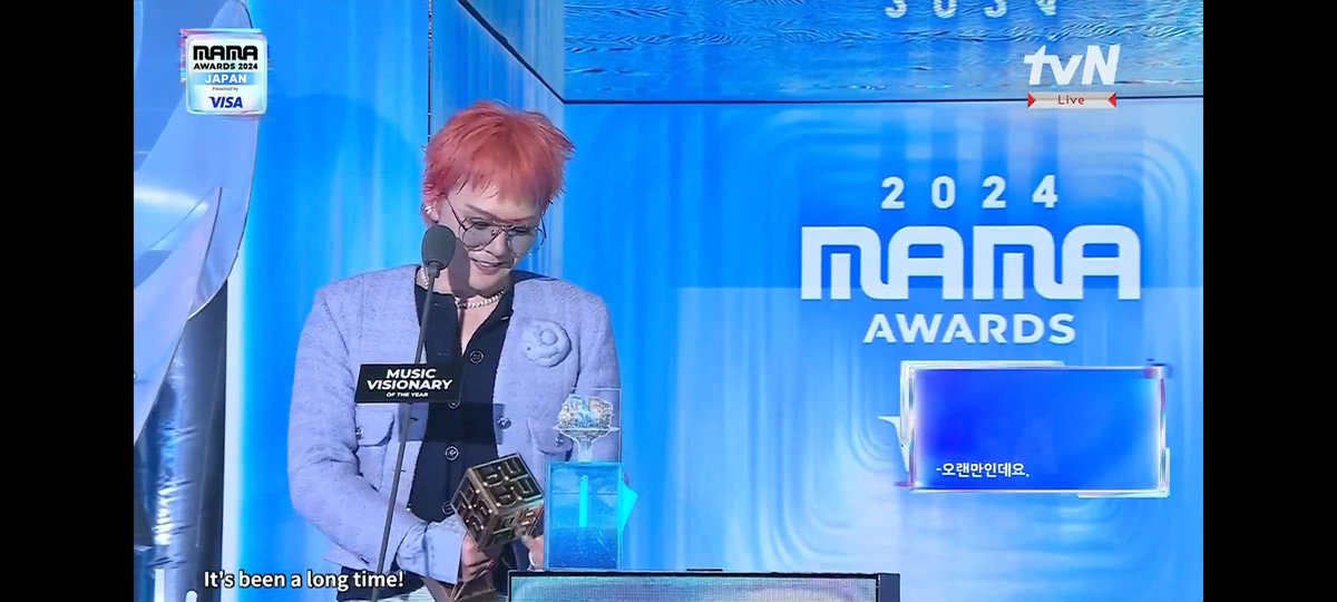 parksxndxrx's tweet photo. MUSIC VISIONARY OF THE YEAR - GDRAGON

RETURN OF THE KINGS
#GDRAGONisBACK 
#GDRAGONxMAMA2024 
#BIGBANGxMAMA2024 https://t.co/s6Ctt2VZ3d