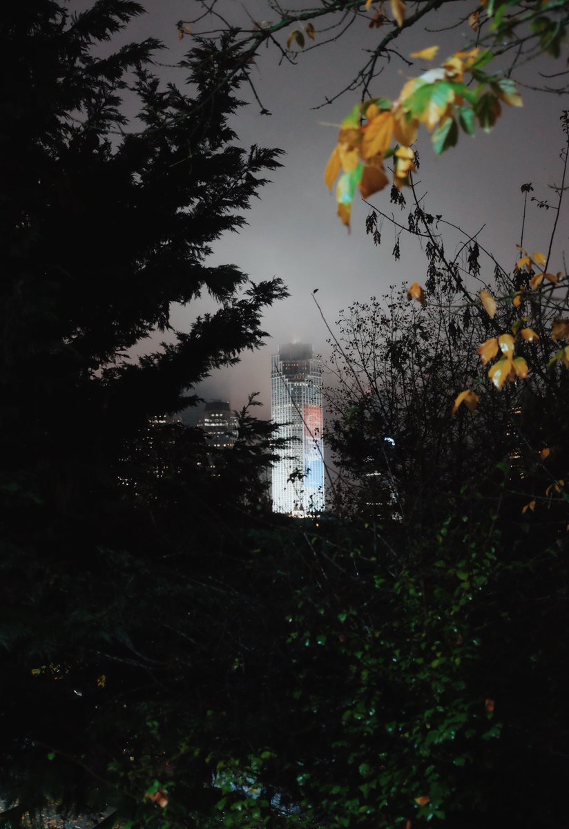 heyitscanci's tweet image. Some #lowlight snaps from rainy #Istanbul ☔️ for @vsco