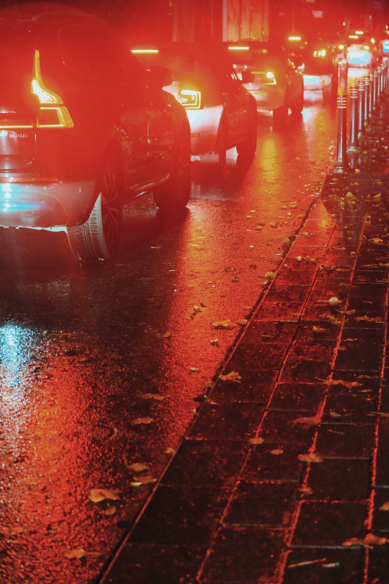 heyitscanci's tweet image. Some #lowlight snaps from rainy #Istanbul ☔️ for @vsco