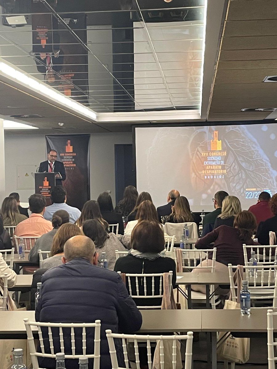 Orexco's tweet image. Inauguración del XVII CONGRESO
SOCIEDAD EXTREMEÑA DE APARATO
RESPIRATORIO, Badajoz. Acompañados por @saludEXT , @ICOMBADAJOZ y @Neumosur @salud