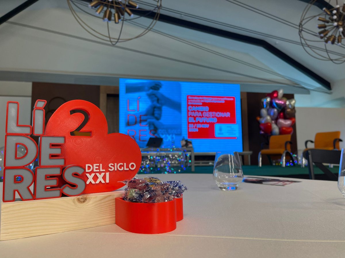 AytoHerencia's tweet image. 📋 Agenda de las Jornadas Empresariales
🌟 Con los mejores expertos:
🎙️ Emilio G. Carrasco | 👩‍💼 Susana Ruíz | 🤖 Daniel F. Aguilar | 🗣️ Miguel Sosa
💡 Liderazgo, IA, innovación y más.
Hoy en Herencia. ¡No te lo pierdas!
#Liderazgo #IA #Herencia2024