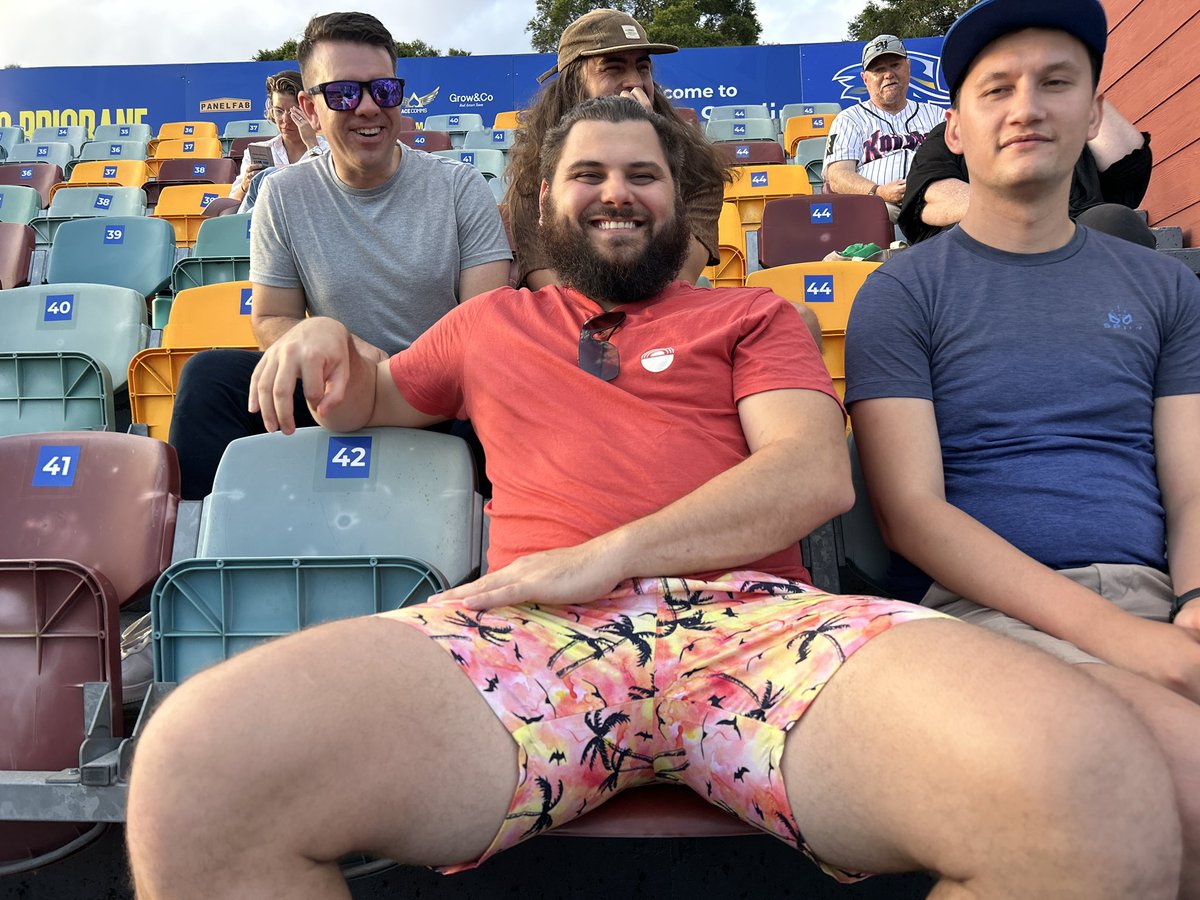 When you’re at <a href="/CalDrogo__/">CalDrogo🏹</a>’s brother’s baseball game with <a href="/StormyAUS_/">StormyAUS</a> <a href="/Stan_X_3/">Tristan Williams</a> <a href="/FrankyR00/">FrankyRoo</a> and your 7 year old son takes a photo for us.

He needs to grow taller I reckon 🤣