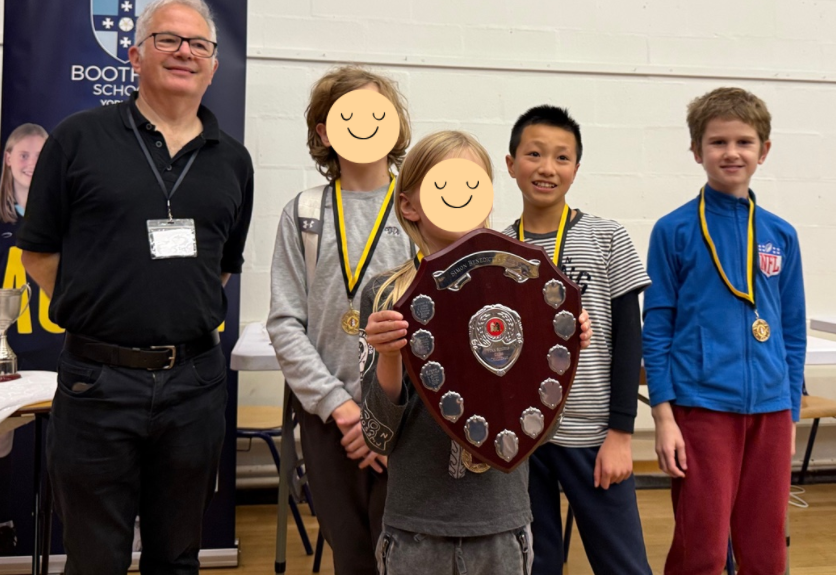 ScarcroftSchool's tweet photo. In the 4th York Inter Schools Chess Tournament, Scarcroft Knights and Scarcroft Kings all played very skillfully and represented school so well. They reclaimed the trophy from St Peter's School and two of the boys won best game prizes as well! Amazing! #ScarcroftThrive https://t.co/Aigx3oLIq2