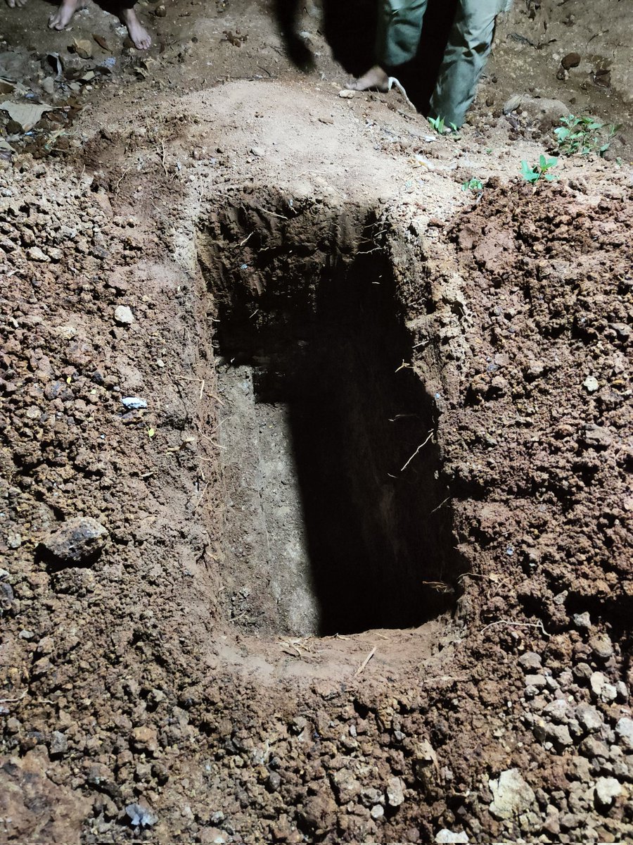 kabeldisaster's tweet photo. @tanyakanrl realme 8 pro. dan ingatlah pemutus kenikmatan dunia. sesungguhny setiap yang bernyawa pasti akan mati. https://t.co/jtbM7cUacr