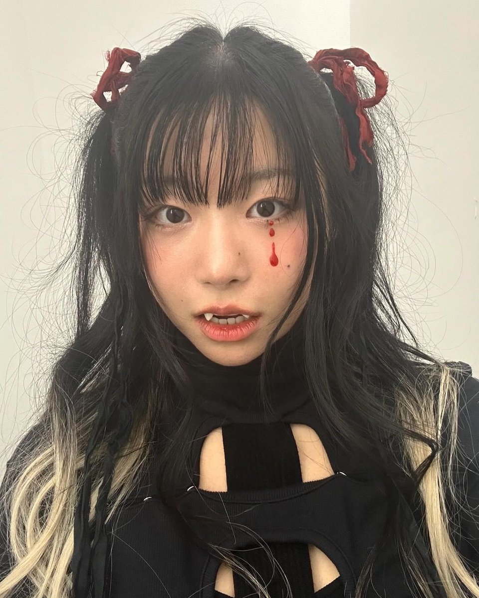 JvckiWai_Archiv's tweet photo. 2024.11.21 인스타그램 스토리

🩸👻 https://t.co/81064Ez3RR