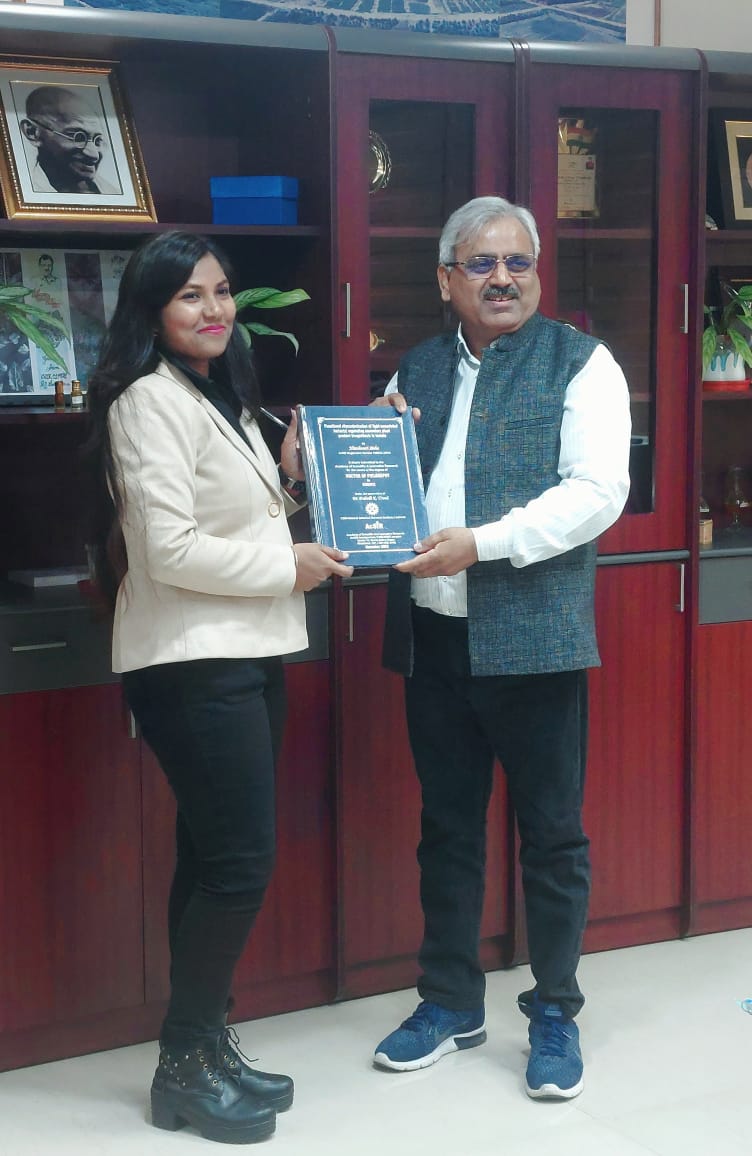 Prabodh Trivedi (@prabodhtrivedi) on Twitter photo Congratulations, Dr. Hiteshwari. <a href="/HiteshwariSinha/">Hiteshwari Sinha</a> conferred with PhD degree in <a href="/AcSIR_India/">AcSIR</a> Convocation <a href="/CSIR_IND/">CSIR, India</a>. She worked on light-dependent regulation of secondary plant product biosynthesis in #tomato #CRISPR mutants #biotic stress. @prabodhslabs <a href="/csirnbrilko/">CSIR-NBRI</a> <a href="/CSIRCIMAP/">CSIR-CIMAP</a> Congratulations, Dr. Hiteshwari. <a href="/HiteshwariSinha/">Hiteshwari Sinha</a> conferred with PhD degree in <a href="/AcSIR_India/">AcSIR</a> Convocation <a href="/CSIR_IND/">CSIR, India</a>. She worked on light-dependent regulation of secondary plant product biosynthesis in #tomato #CRISPR mutants #biotic stress. @prabodhslabs <a href="/csirnbrilko/">CSIR-NBRI</a> <a href="/CSIRCIMAP/">CSIR-CIMAP</a>