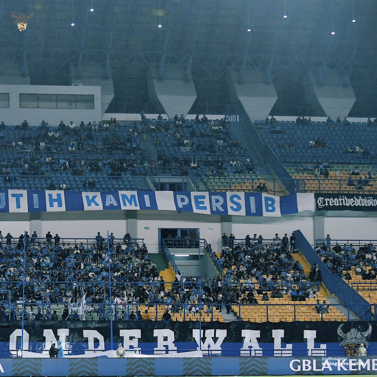 💙YOU'RE MY WONDERWALL💙