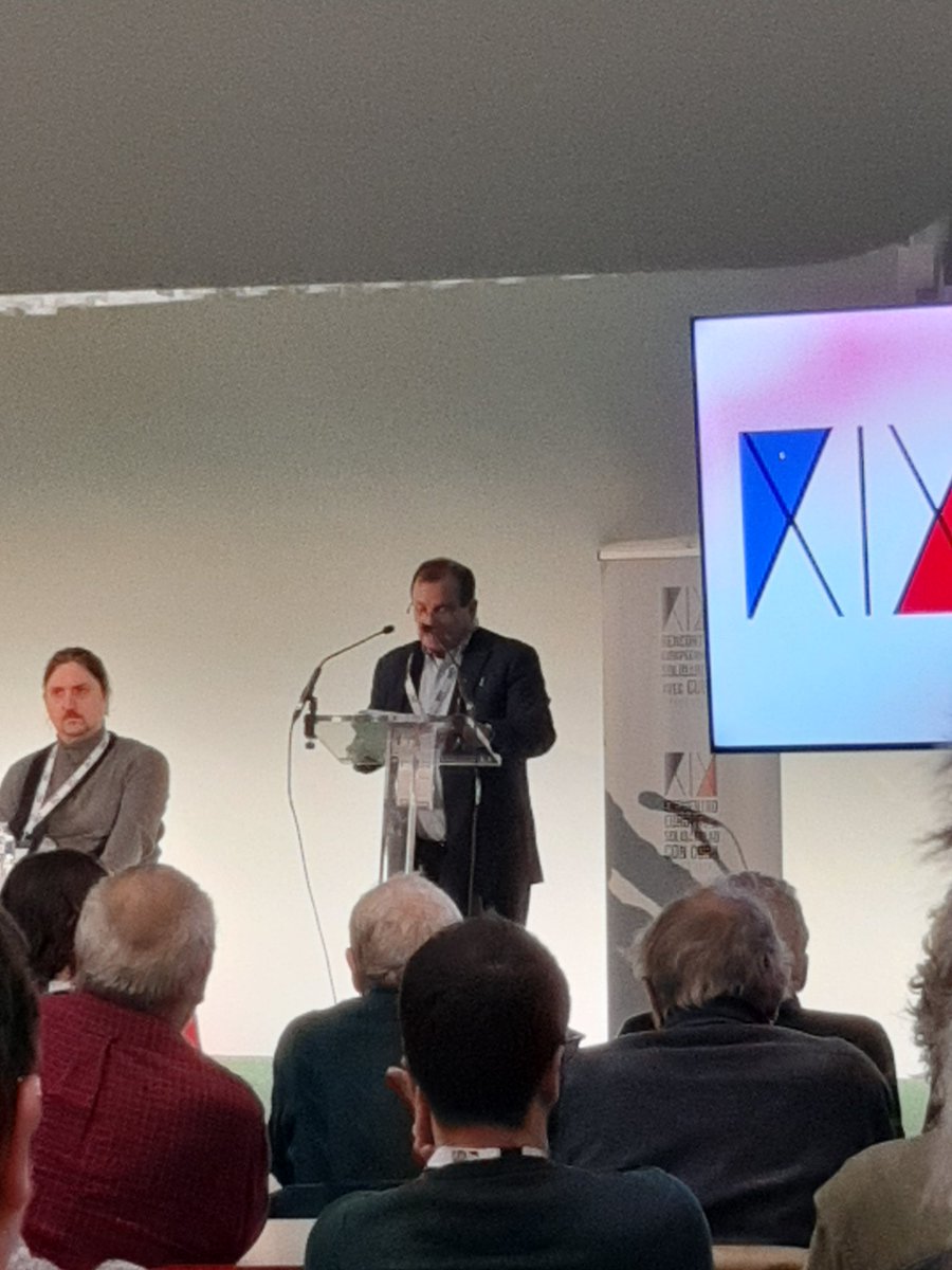 Fernando González Llort, presidente del Instituto 
Cubano de Amistad con los Pueblos. 
Appuntamento dedicato a Fidel pochi giorni prima dell'8vo anniversario della sua scomparsa fisica
#CubaNoEstàsola #TumbaElBloqueo <a href="/europeanleft/">European Left</a> <a href="/direzioneprc/">Rifondazione</a> <a href="/EmbaCubaItalia/">EmbaCubaItalia</a> <a href="/CGCuba_Milan/">ConsulCuba_Milán</a>