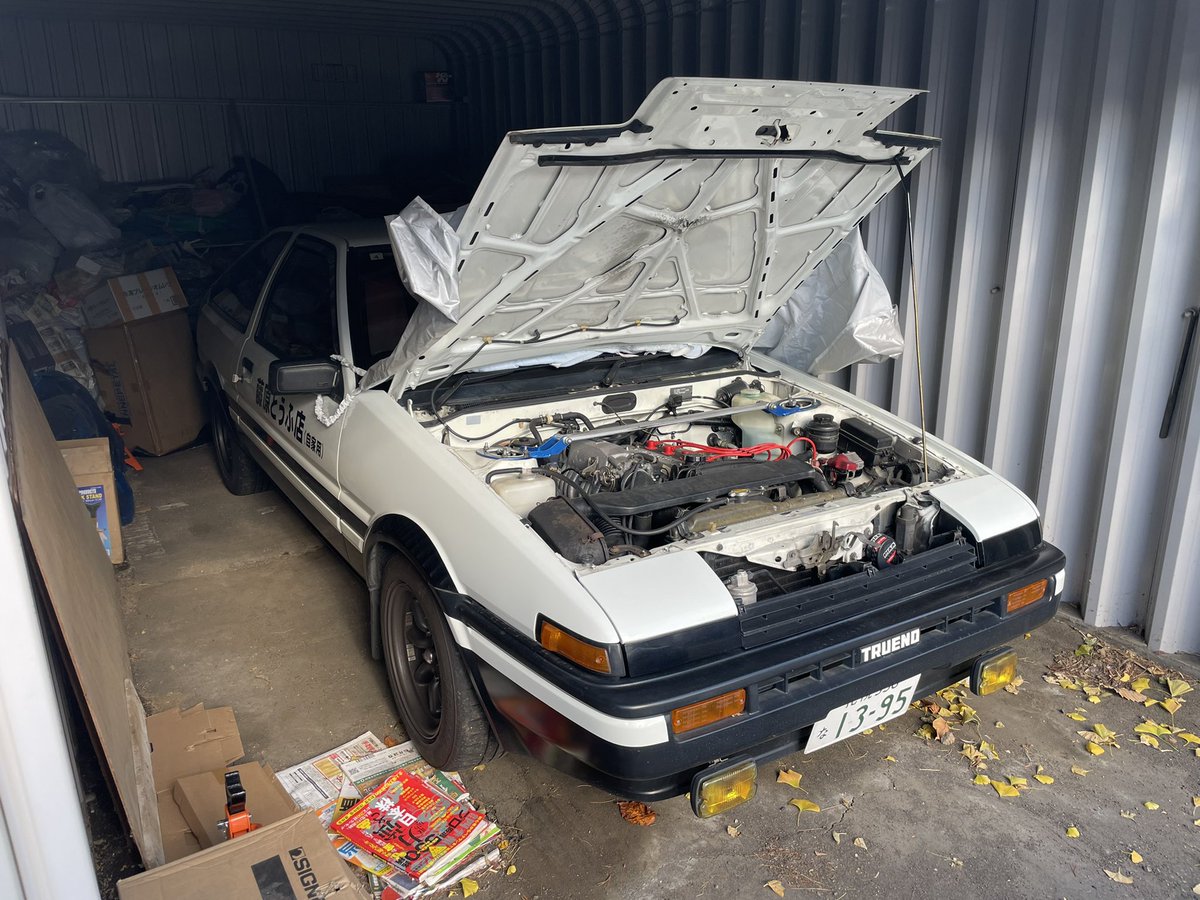 GT_APEX_AE86's tweet photo. ハチロクの冬支度終わりました。これで越冬します
今年はサスペンションの交換をしたので来年はエンジンオーバーホールかな https://t.co/Cf5yRE5cjH