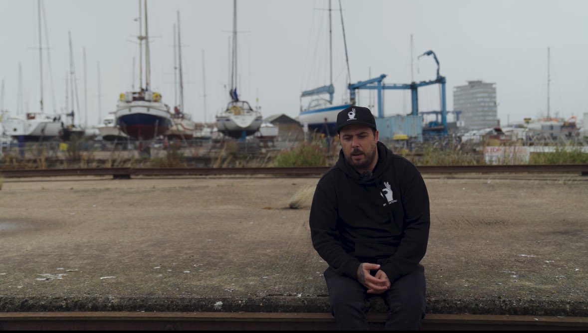 andysmanclubuk's tweet photo. TONIGHT AT 7 ❤️

Sean will tell his story, from attending Andys Man Club for the first time, to now working for the charity.

It’s a video you won’t want to miss. 👌

#MensMentalHealthAwareness
#MensMentalHealthSupport #MentalHealthAwareness
#AndysManClub https://t.co/ibyteoUjqA