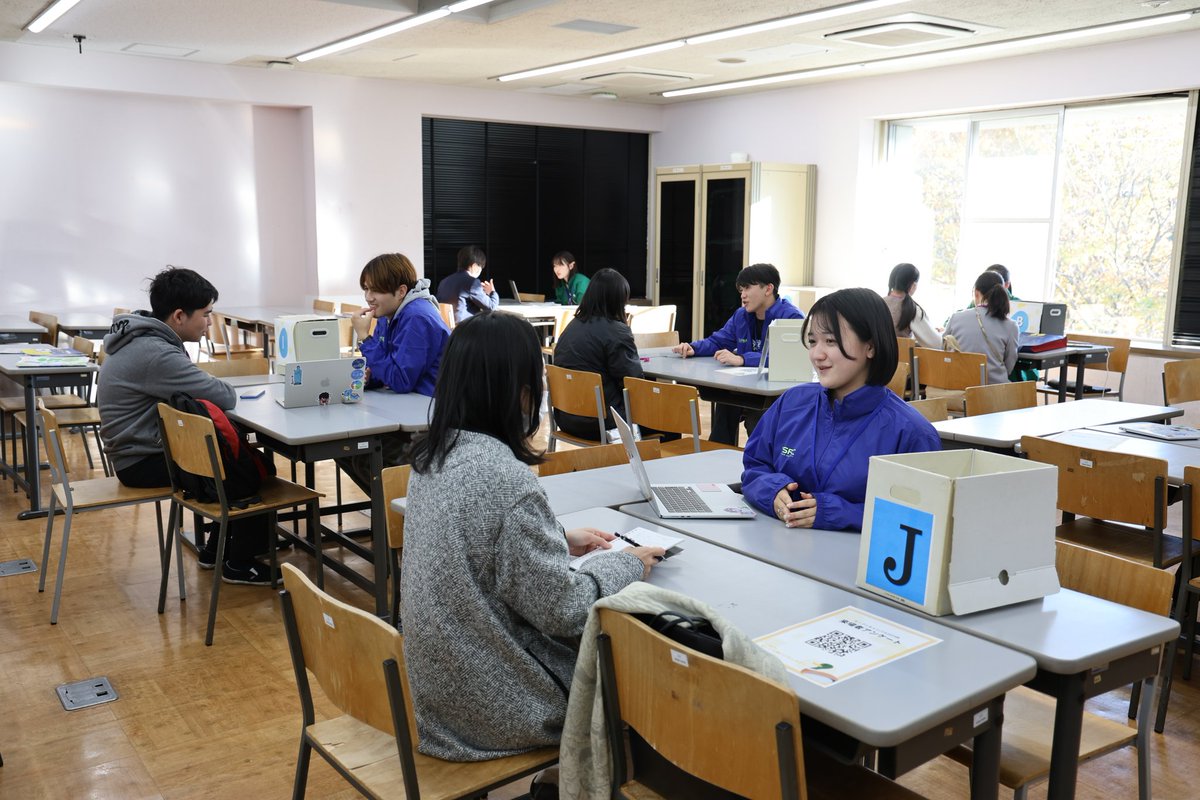 sfcOC_guide's tweet image. 本日お越しいただいた皆様ありがとうございました。明日も引き続き10時よりカッパ館でお待ちしております‼️是非お越しください🦆
#sfc  #慶應義塾大学