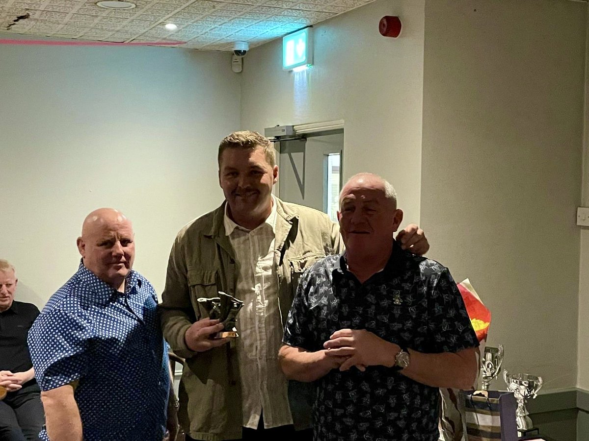 The Skipper cleaning up on awards night well done to one of our own ⁦<a href="/Olimakin/">Oli Makin</a>⁩