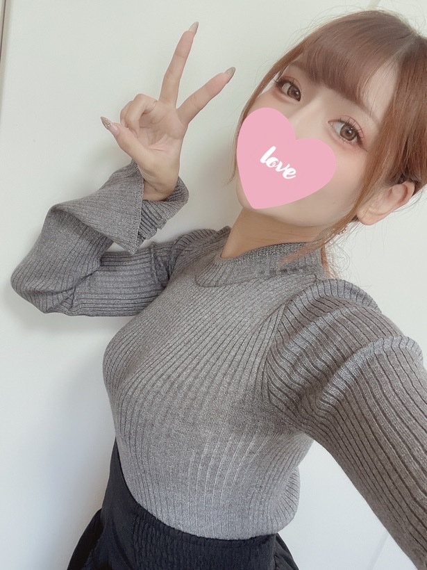 ニットって可愛いよね☺️
新しいの欲しいなあ💞💞 https://t.co/6xOqvFQ6HO