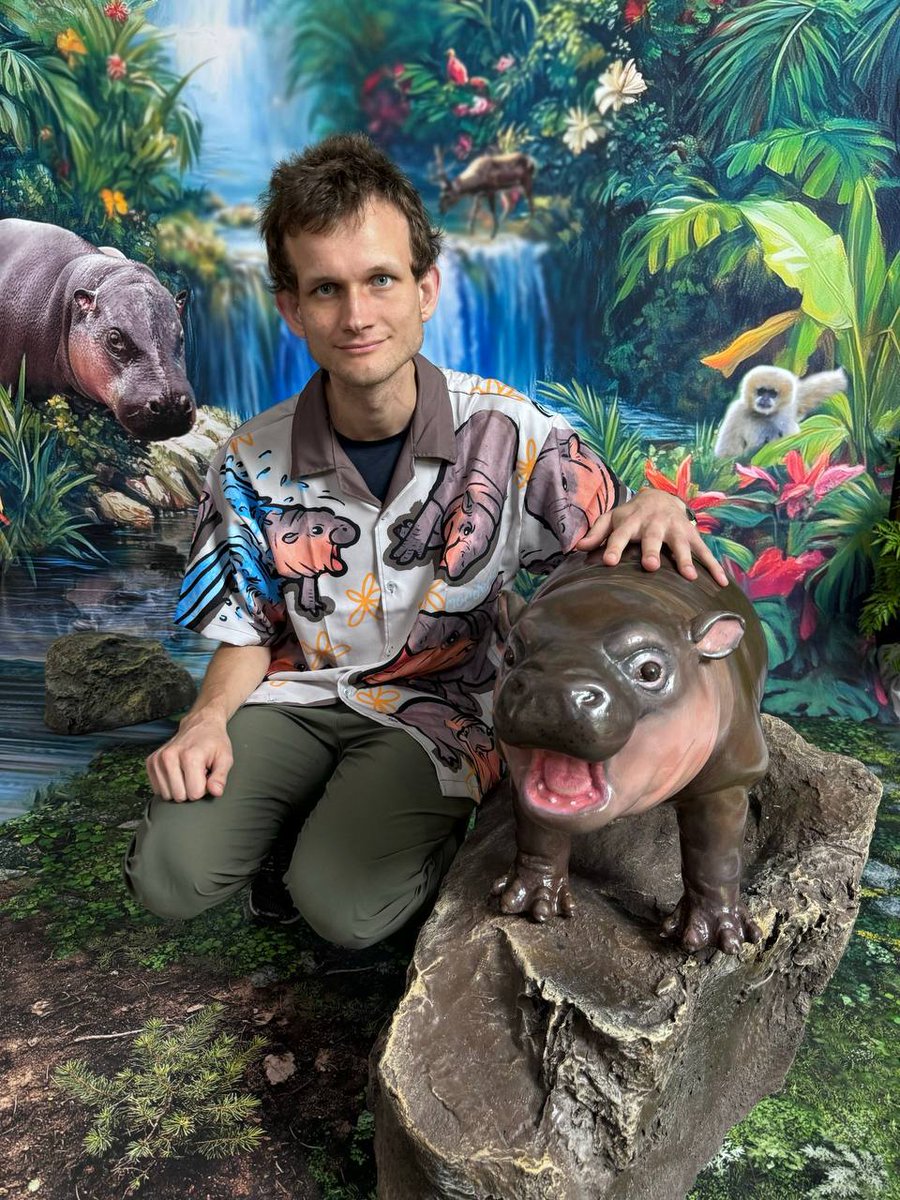 XRogueArc's tweet photo. X's reporting mechanism has obvious loopholes and has been exploited, please check it.
We the community founded by a group of people who love Moodeng in the Ethereum ecosystem
which has already recognized by @VitalikButerin 

We have been focusing on making more people in love with Moodeng Call on them to join the protection of endangered species and doing meaningful things such as charity.
Such a wonderful community has been treated unfairly time and again due to the imperfect reporting and review mechanism of X ！
Help us unlock our community account 
 @moodengethcto & @moodeng_eth_cto
thx 🙏  @x  @elonmusk 
#MOODENGETH
https://t.co/BEt2RZkqSy