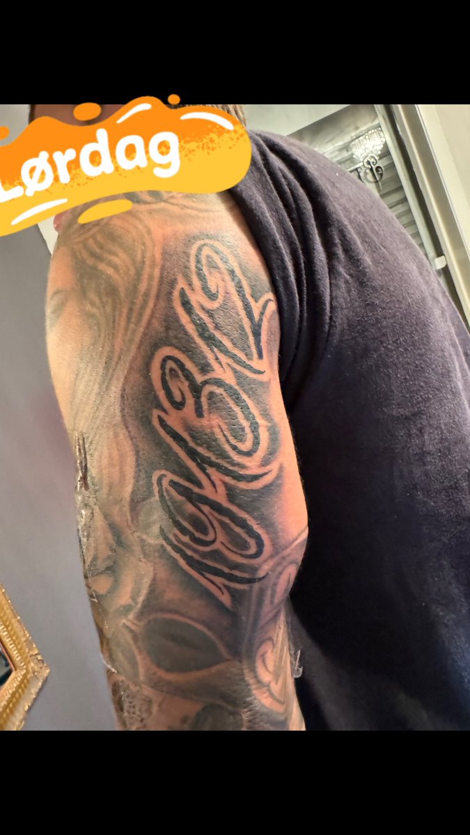 Diskokukken tweet media