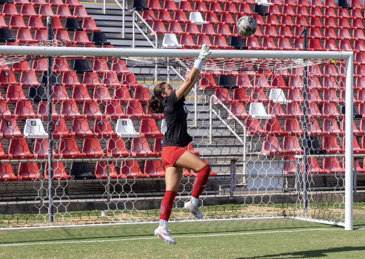 Erica Defferding (@ericadefferding) on Twitter photo I am extremely thankful for the team, the coaches, and the opportunity I’ve had over the past two seasons at UIW. While it wasn’t easy, I’ve decided to enter the transfer portal. Excited to see what the future holds! <a href="/ImYouthSoccer/">ECNL/GA/Recruiting/College Soccer</a> <a href="/TopDrawerSoccer/">TopDrawerSoccer</a> <a href="/ImCollegeSoccer/">College Soccer Truth ™</a> <a href="/TheSoccerWire/">SoccerWire</a> I am extremely thankful for the team, the coaches, and the opportunity I’ve had over the past two seasons at UIW. While it wasn’t easy, I’ve decided to enter the transfer portal. Excited to see what the future holds! <a href="/ImYouthSoccer/">ECNL/GA/Recruiting/College Soccer</a> <a href="/TopDrawerSoccer/">TopDrawerSoccer</a> <a href="/ImCollegeSoccer/">College Soccer Truth ™</a> <a href="/TheSoccerWire/">SoccerWire</a>