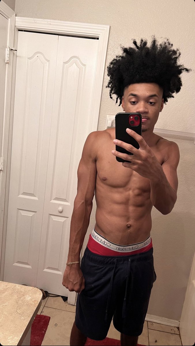 Pluto 🌐 tweet media