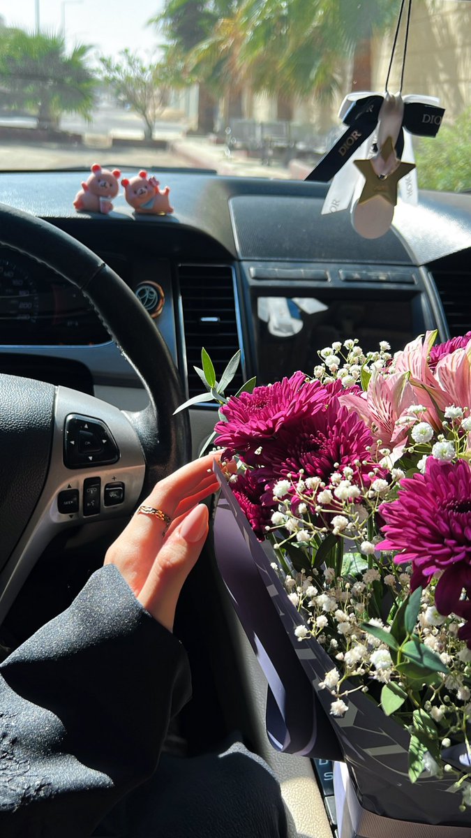 لـو سيرت عمري كله
 مامليت ولا استاحشت المسير🤍