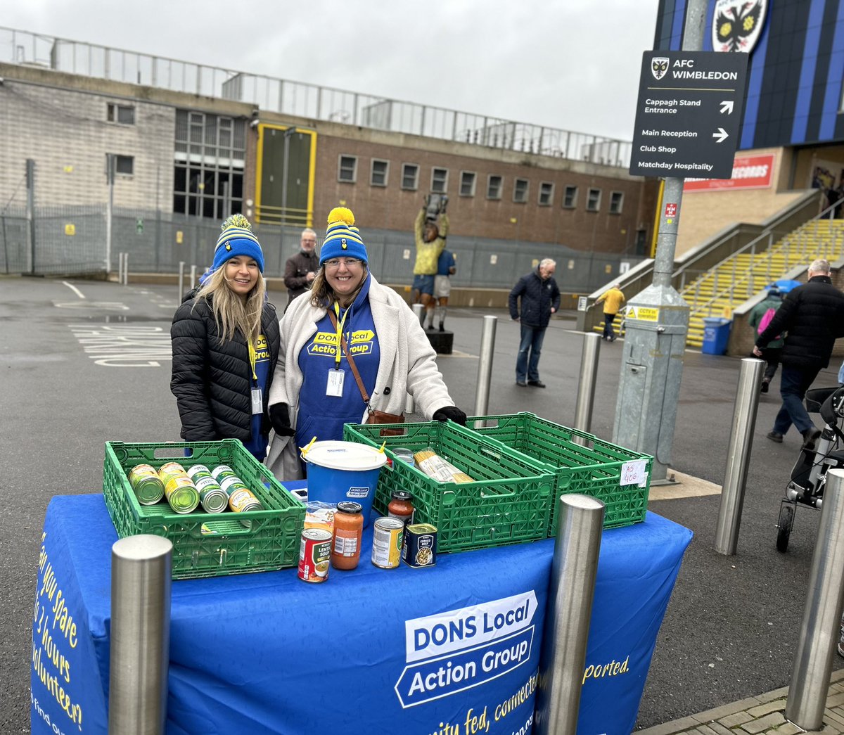 caroline_mlee's tweet photo. @AFCWimbledon @SkyBetLeagueTwo And on your way into the ground don’t forget your donations @DonsLocalAction 💙💛 https://t.co/jnAWBzLqp1