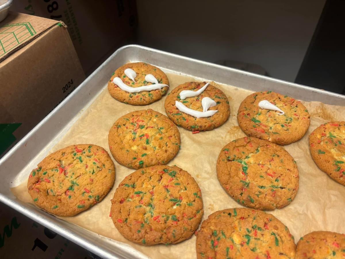 BCI Mustangs (@bcivs) on Twitter photo BCI Principal volunteering to decorate smile cookies with staff & volunteers from the Brantford Food Bank. In Mr. Dâs own words âMy decorating skills are at level 1. Room for improvement. A very worthy cause to be a part of however! Glad I could help đâ. <a href="/GEDSB/">Grand Erie District School Board</a> <a href="/TheExpositor/">Brantford Expositor</a> BCI Principal volunteering to decorate smile cookies with staff & volunteers from the Brantford Food Bank. In Mr. Dâs own words âMy decorating skills are at level 1. Room for improvement. A very worthy cause to be a part of however! Glad I could help đâ. <a href="/GEDSB/">Grand Erie District School Board</a> <a href="/TheExpositor/">Brantford Expositor</a>