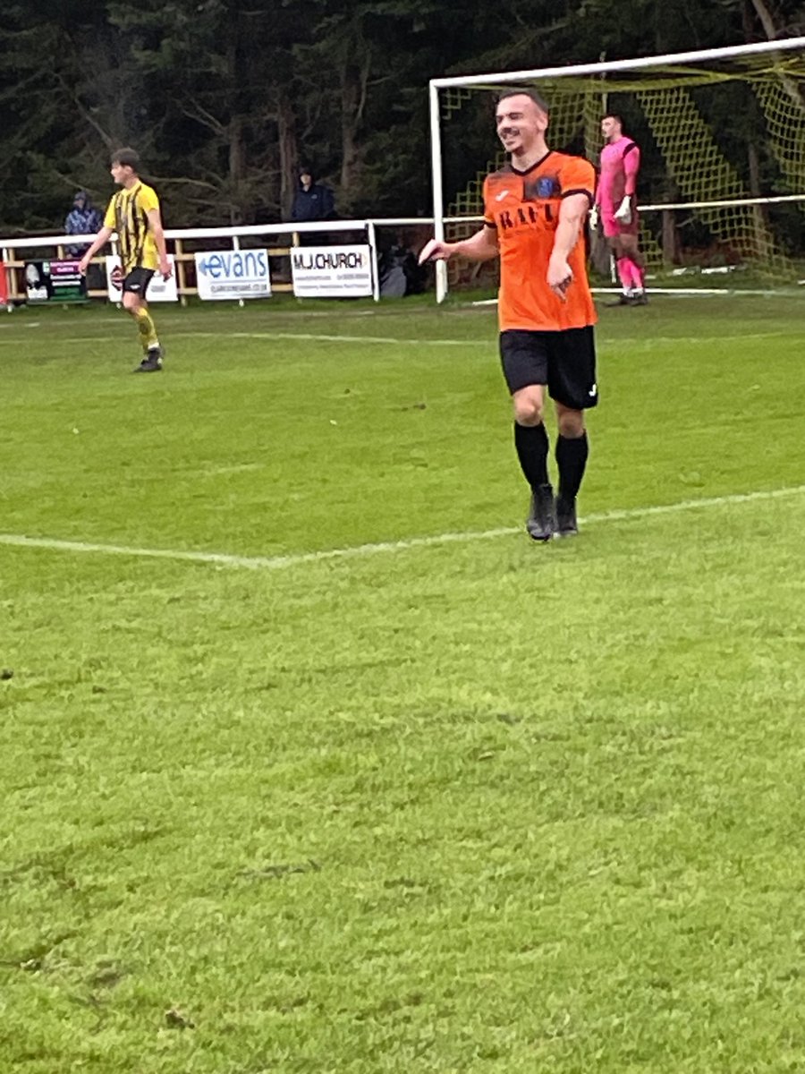 TrevorHardiman2's tweet photo. Hat trick #Scory Cory after23 mins https://t.co/NxOSpvQG1b