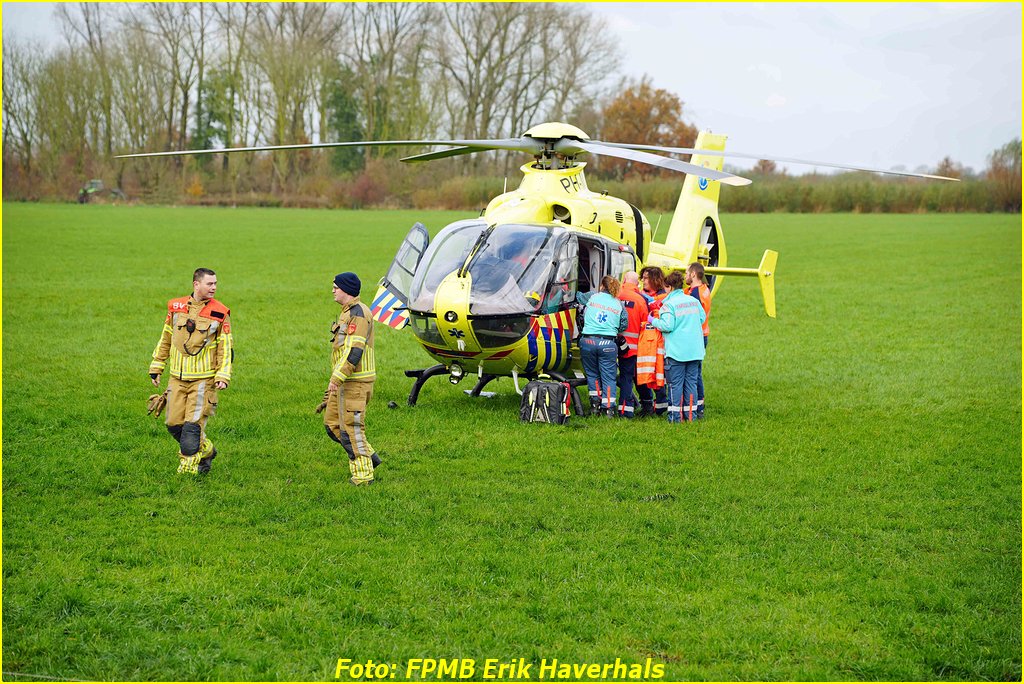 Ernstig ongeval in Uitwijk: Lifeliner2 en Lifeliner3 ter plaatse