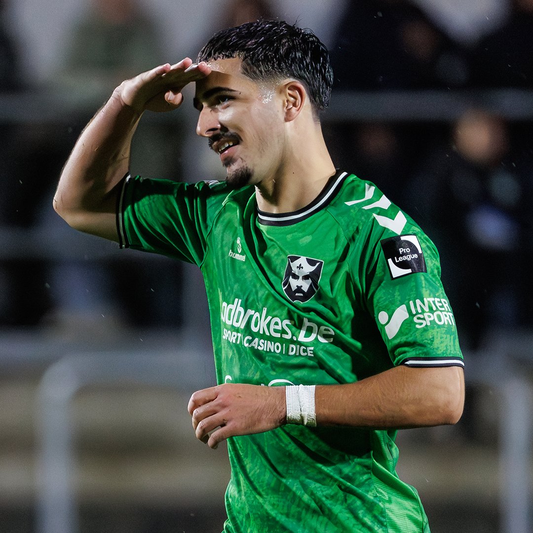 DAZN_BENL's tweet photo. π§πͺ KMSK Deinze - Francs Borains
π LIVE vanaf 16u00
π² De DAZN-app
π https://t.co/qW6KYBeBAm
ποΈ Hans Selderslaghs
#DEIRFB https://t.co/kDTiJRqP5b