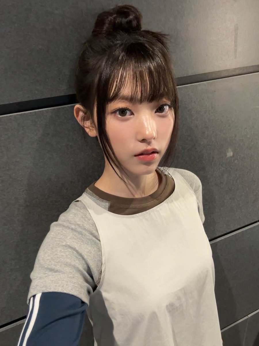 h. (@haerinfeed) on Twitter photo 