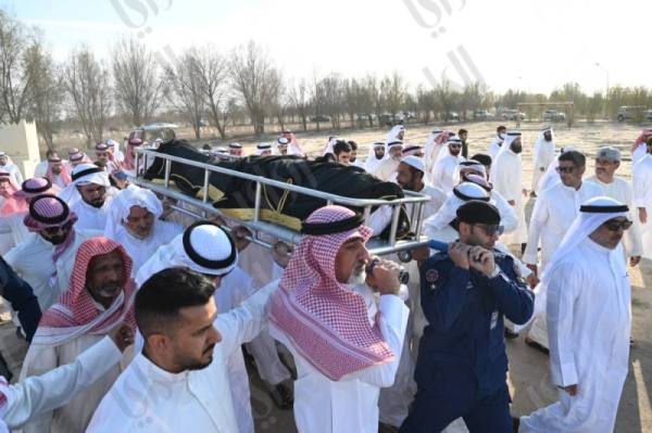AlraiMediaGroup's tweet photo. ثرى #الكويت احتضن شهيد الواجب #عبدالله_الفارسي  

• الرومي: نشعر بالفخر والاعتزاز بما قدمه الشهيد   
https://t.co/Bq30e1gw8i https://t.co/xvfwtJGIUv