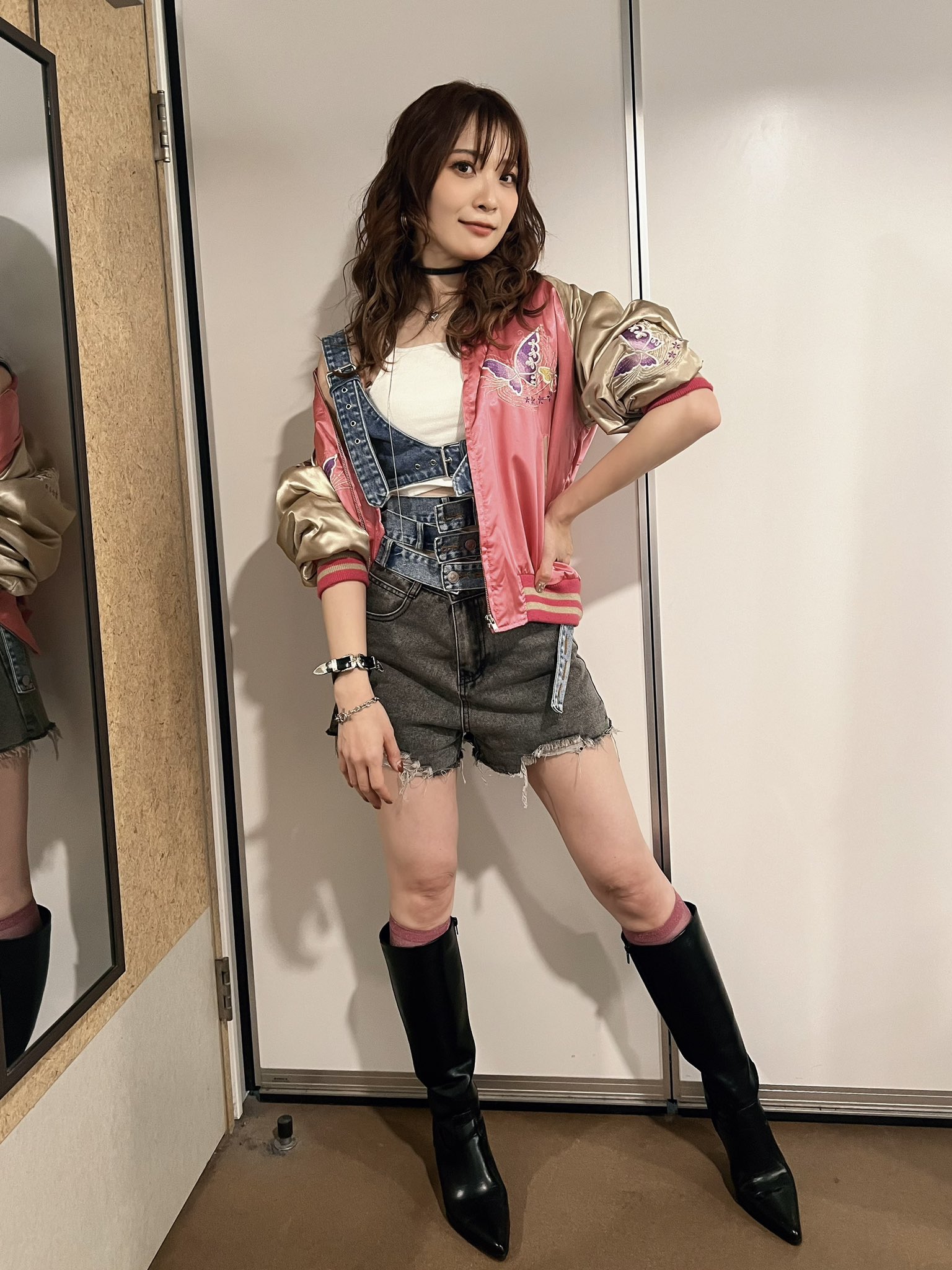 美品、星姫スカジャン、蝶々、マクロスF、May’n着用同モデルです♪ 美品、星姫スカジャン、蝶々、マクロスF、May'n着用同モデルです