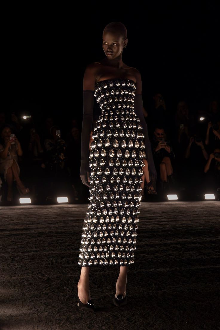 fashioncloneit's tweet photo. https://t.co/POGv2GipYA
