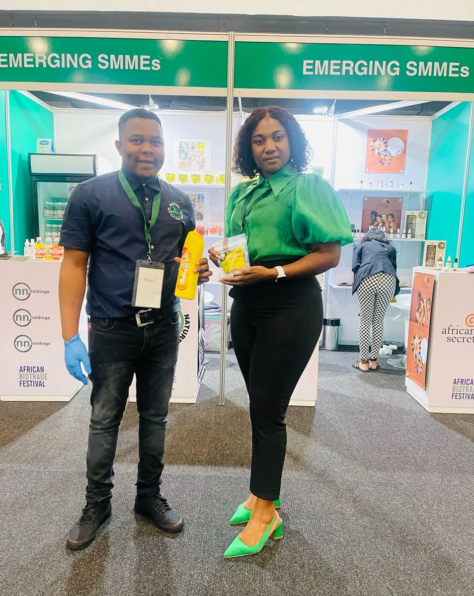 At TOSH Detergents we believe that success thrives where connections, excellence, and teamwork align.

#tosh #toshdetergents #manufacturing #magesi #JacobZuma #Bokka #MasterKG #PleaseCallMe #PrinceKaybee #Bonang