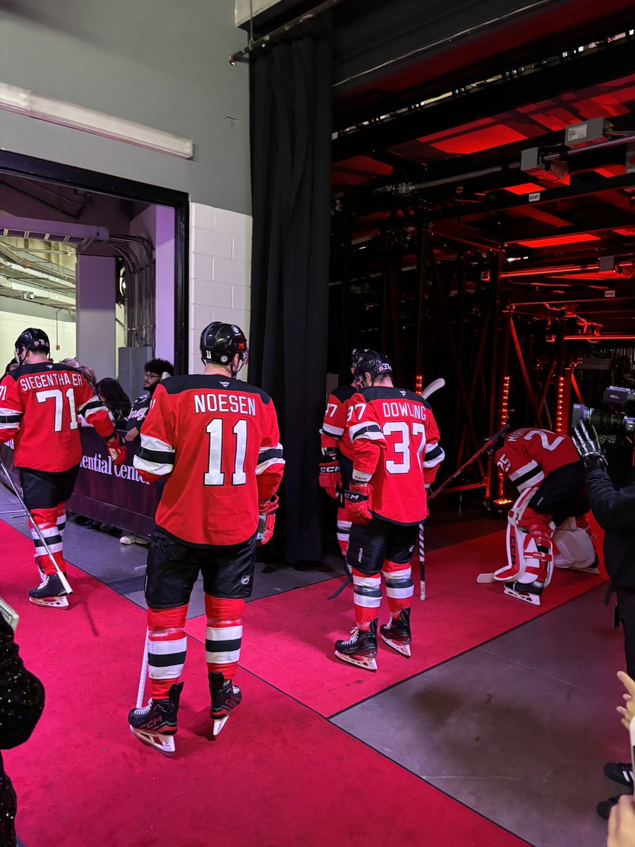 genfara42's tweet photo. I had an amazing time covering the @NJDevils this past Thursday!

Very grateful for this opportunity. More to come! 🖤🏒♥️📝🎥 https://t.co/UKKVyUj7Cu