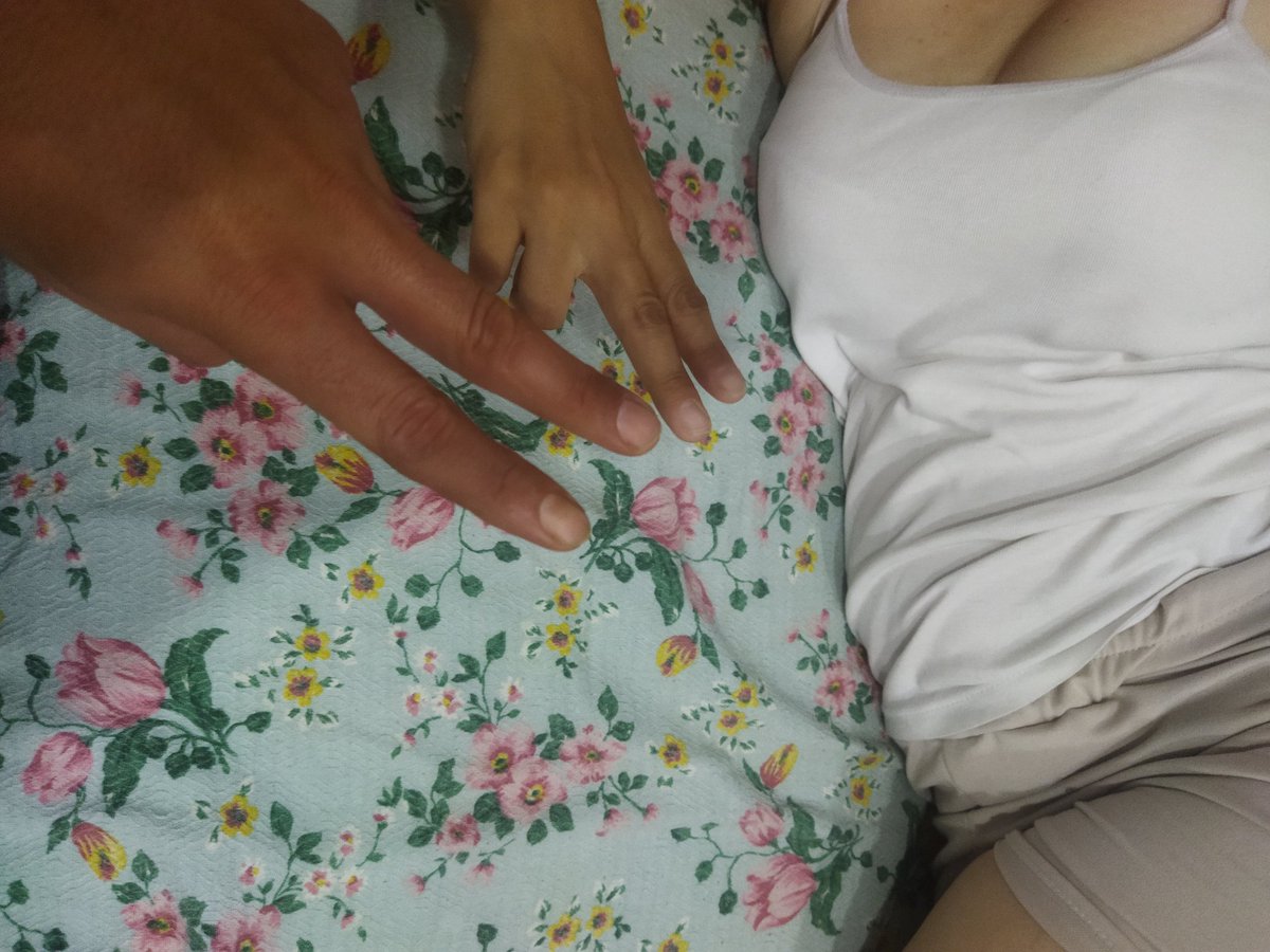 Biz hala yatakdayiz hava buz gibi bursa merkez evli çiftiz teklerinde şansı...