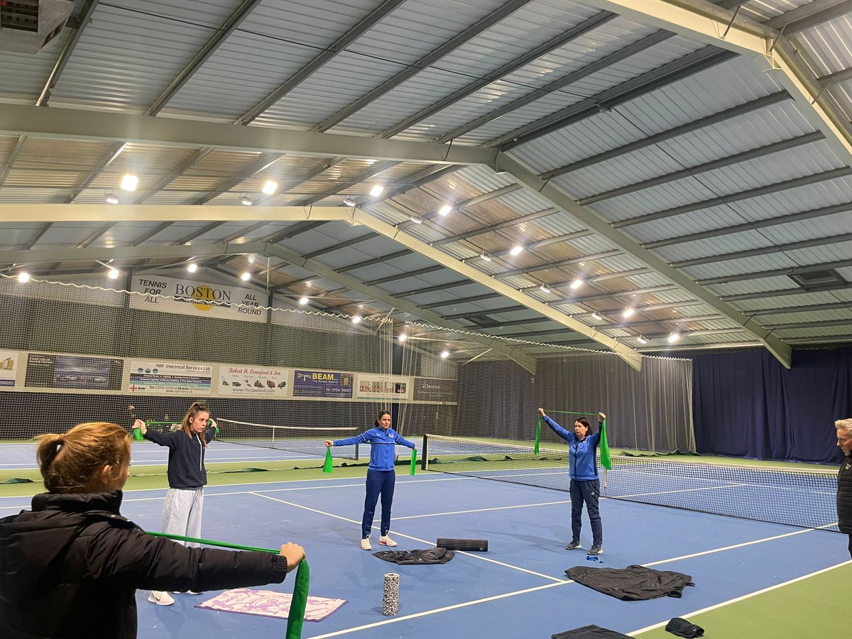 ltalincs's tweet photo. Warming up for day 2 of the ladies winter county cup. After a tough first day against Herefordshire the team are ready for the off!  Good luck today ladies!!  💪💪 #ltacountycup #golincstennis @ltacomps https://t.co/Mj8ty4BqxB