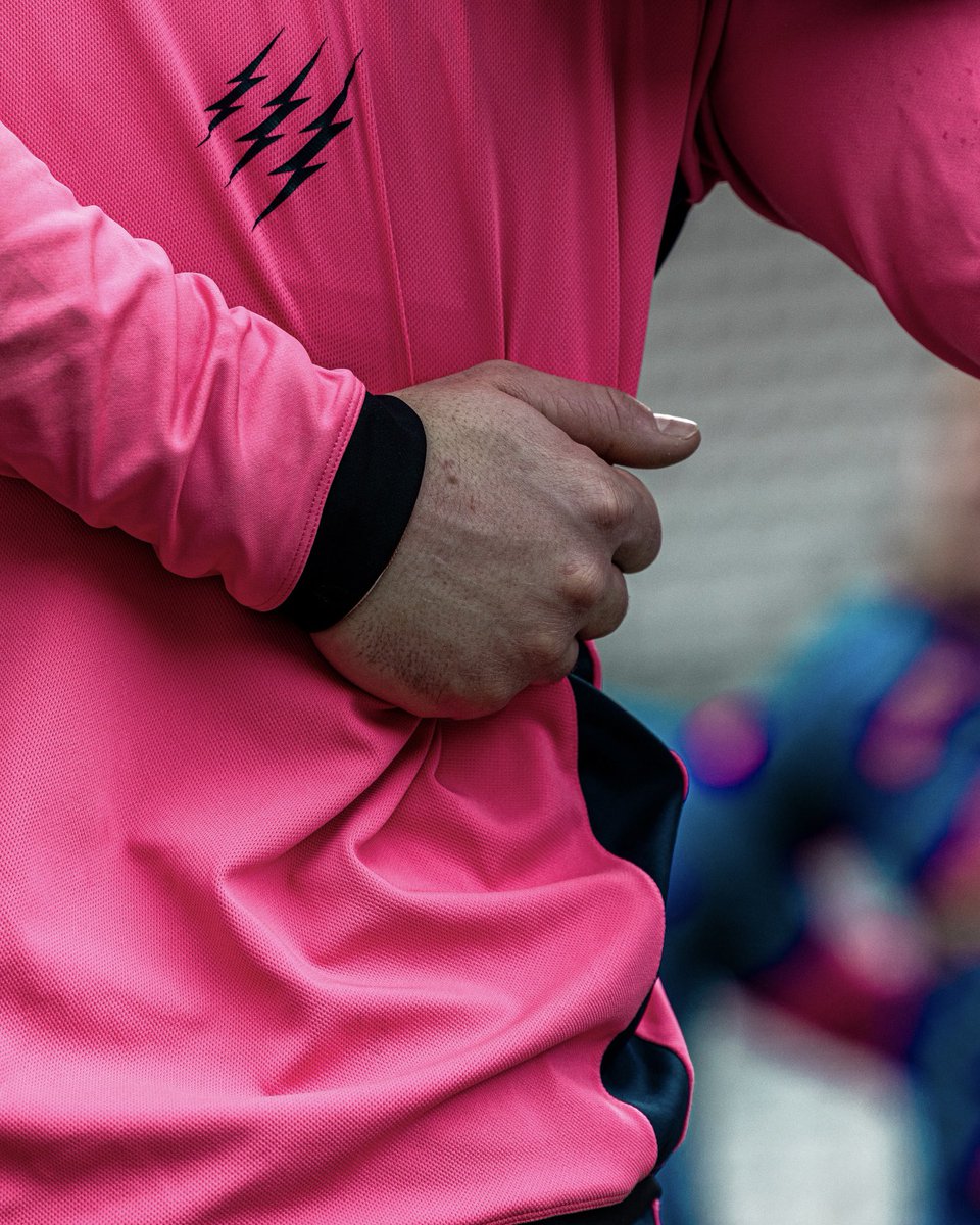 SFParisRugby's tweet photo. ʟᴇs ᴅᴇʀɴɪᴇʀs ᴅᴇ́ᴛᴀɪʟs... 🔎
À demain Jean Bouin ! 🌸

#SFPR92 #SFParis https://t.co/QmAlwdi18H