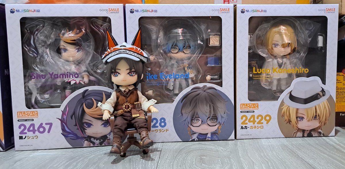 Now I only need to find a budget-friendly #VoxAkuma and my #luxiem nendoroids will be complete

#MystaRias
#ShuYamino
#IkeEveland
#lucakaneshiro
