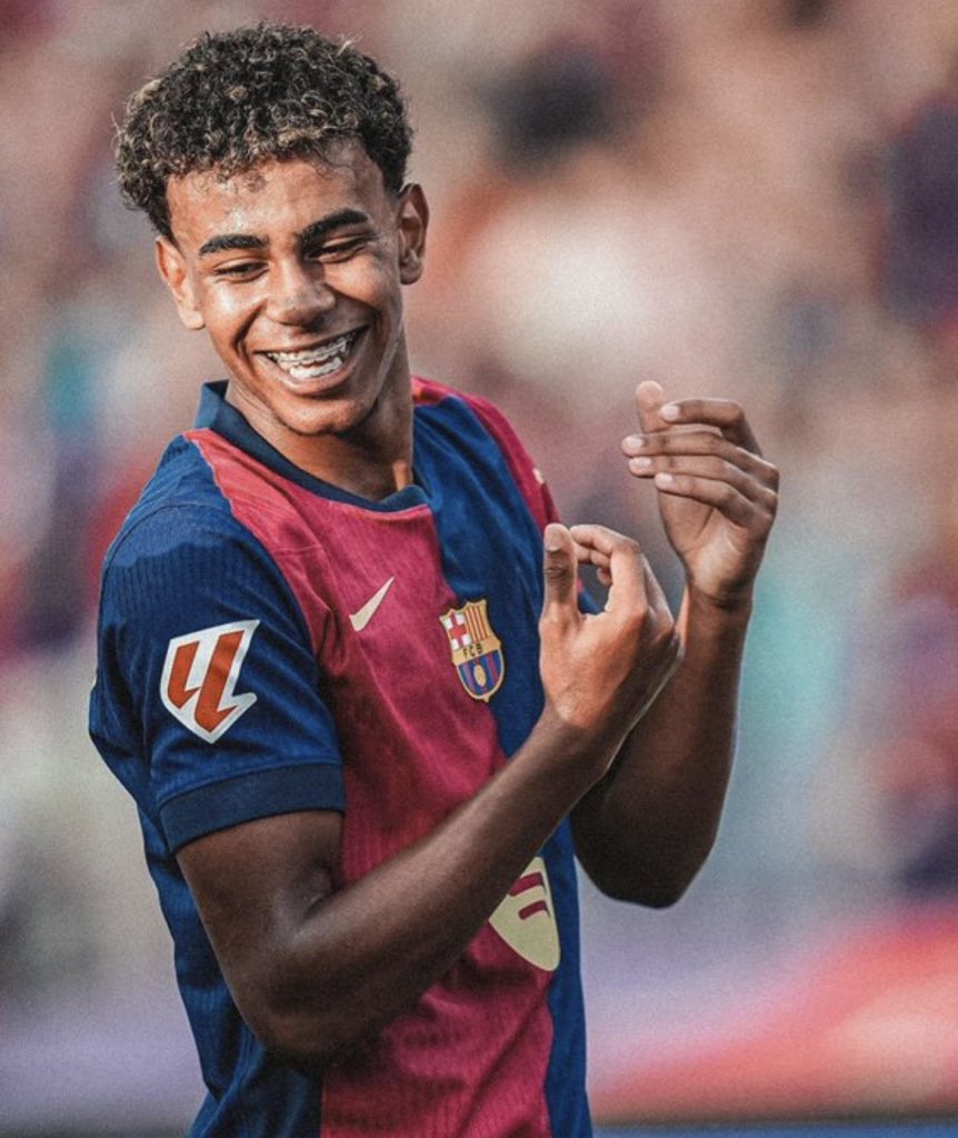 GxlDeFerminn's tweet photo. ⚽️ Si el Barça le gana al Celta, sortearemos una camiseta a elegir 🎉

✅ Para participar:

•Dale RT 🔁 y MG al tweet ❤️
•Sigue a @TWairshop y a @Gxldeferminn

OPCIONAL: Menciona a un amigo (doble participación) 👥 https://t.co/FLz401aoNr