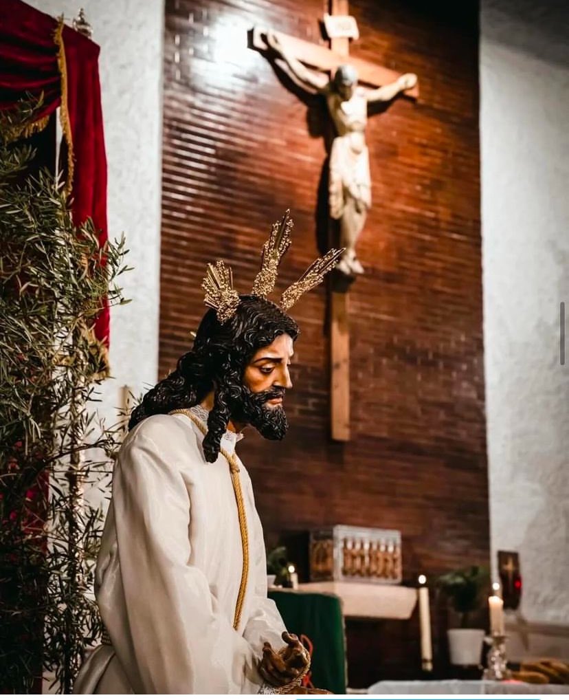En función de lo establecido en el art. 68 de los Estatutos, por acuerdo de la Junta de Gobierno y tras aprobación por parte de la Hermandad, damos a conocer que la Imagen presidirá el Vía Crucis Penitencial de Vía Crucis Cuaresma  2025, Nuestro Padre Jesús del Prendimiento.